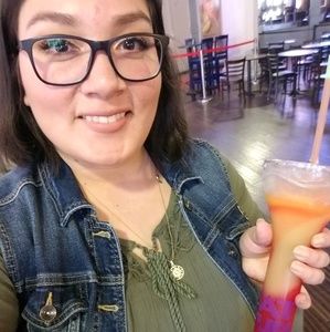 Meet your Posher, Marisol